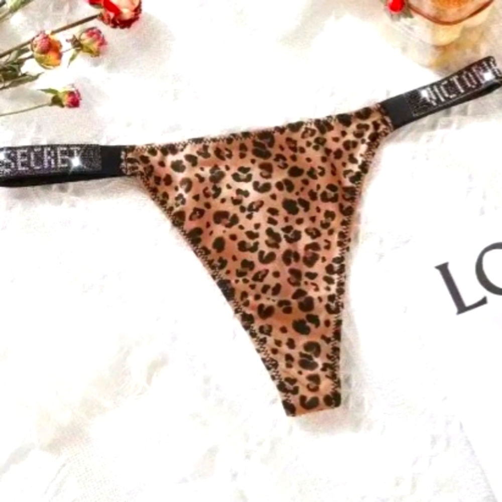 Victoria Secret Shine thong Leopard